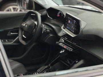 Peugeot 2008 II SUV 1.2 PureTech 130KM 2021 Peugeot 2008 Allure CarPlayAndroid Auto Keyless LED Asystent pasa ruchu, zdjęcie 36