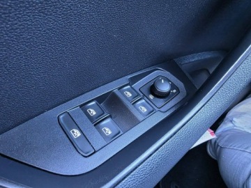 Skoda Karoq Crossover 1.0 TSI 115KM 2020 Škoda Karoq Skoda Karoq 1.0 TSI 115 KM, Alufelgi,, zdjęcie 10