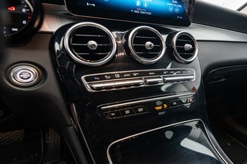 Mercedes GLC C253 SUV Facelifting 2.0 200d 163KM 2020 MERCEDES-BENZ GLC 200 d 4-Matic Suv 2.0 163KM 2020, zdjęcie 20