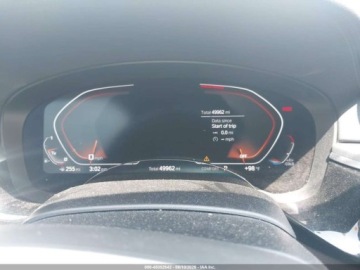 BMW Seria 5 G30-G31 2022 BMW Seria 5 M550I Xdrive 2022 4.4 Benzyna 455KM, zdjęcie 10