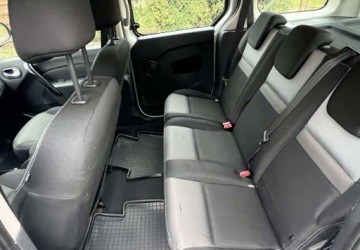 Renault Kangoo II Mikrovan Facelifting 2013 1.5 dCi 90KM 2017 Renault Kangoo Renault Kangoo II 1.5 dCi Eu6 1.5 Diesel 90KM, zdjęcie 11