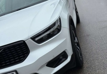 Volvo XC40 Crossover 2.0 T5 247KM 2018 Volvo XC 40 Salon PL FV23 RDesign Panorama Martwe Pole CarPlay AndroidAuto, zdjęcie 36