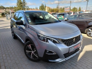 Peugeot 3008 II Crossover 1.2 PureTech 130KM 2019 Peugeot 3008 Full LED Navi Kamera Klimatronik Sensor 1.2 Benzyna 130KM, zdjęcie 2