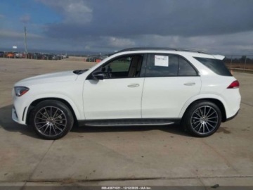 Mercedes GLE V167 2023 Mercedes-Benz GLE 350 2023 2.0 Benzyna 255KM, zdjęcie 2