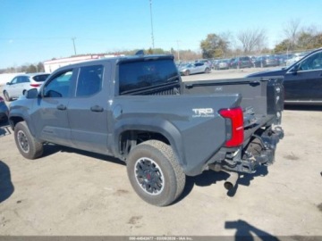 Toyota Tacoma II 2024 Toyota Tacoma Trd Off Road 2024 2.4 Benzyna 278KM, zdjęcie 3