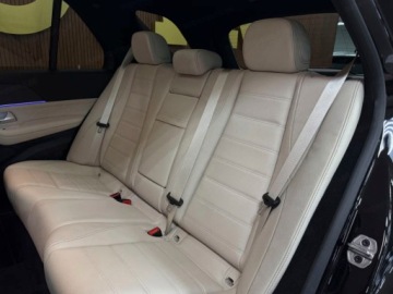 Mercedes GLE V167 SUV Facelifting 3.0 450d 367KM 2026 MERCEDES-BENZ GLE 450 d 4-Matic AMG Line 3.0 (367KM) 2026, zdjęcie 19