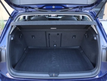 Volkswagen Golf VII Hatchback 5d Facelifting 1.5 TSI BMT 130KM 2020 VW Golf 1.5 eTSI, Salon Polska, Klima, zdjęcie 11