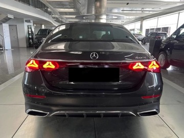 Mercedes Klasa E W214 Sedan 2.0 220d 197KM 2025 E Klasa 220 d 4-Matic AMG 2.0 197KM 2025, zdjęcie 2