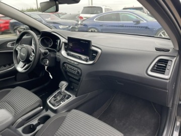 Kia Ceed III Kombi Facelifting 1.5 T-GDI 140KM 2025 Kia Cee'd Automat mHEV Podgrzewanie Kamera, zdjęcie 9