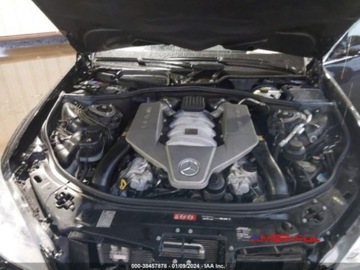 Mercedes Klasa S W221 2009 Mercedes-Benz Klasa S 2009 r., 6,3L S 63 AMG 6.3 Benzyna 518KM, zdjęcie 6