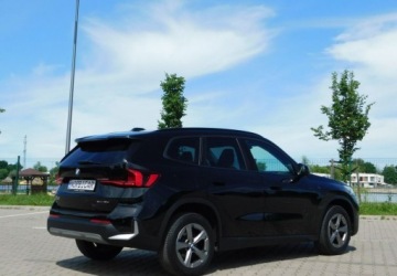 BMW X1 U11 Crossover 2.0 18d 150KM 2023 BMW X1 z Gwarancja Bezwypadkowa 100 Stan Wzorcowy 2.0 Diesel 150KM, zdjęcie 4