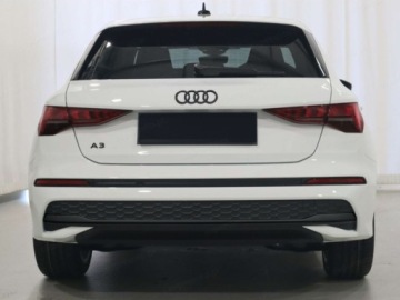 Audi A3 8Y Sportback Facelifting 1.5 35 TFSI 150KM 2026 AUDI A3 35 TFSI Advanced Sportback Hatchback 1.5 (150KM) 2026, zdjęcie 1