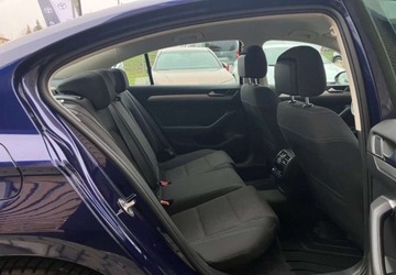 Volkswagen Passat B8 Limousine 2.0 TDI BlueMotion Technology 150KM 2018 Volkswagen Passat Volkswagen Passat 2.0 TDI BMT Comfortline DSG7 2.0 Diesel, zdjęcie 17