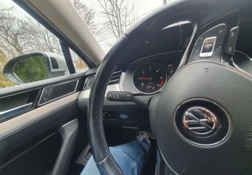 Volkswagen Passat B8 Limousine 2.0 TDI BlueMotion Technology 150KM 2015 Volkswagen Passat Volkswagen Passat 2.0 TDI SCR DSG Highline 2.0 Diesel, zdjęcie 14