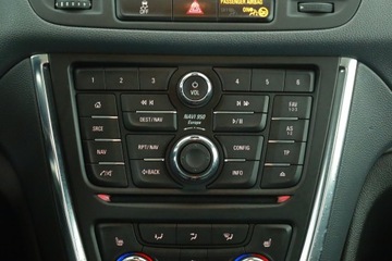 Opel Mokka I SUV 1.4 Turbo ECOTEC 140KM 2015 Opel Mokka 1.4 Turbo, Salon Polska, Serwis ASO, zdjęcie 9