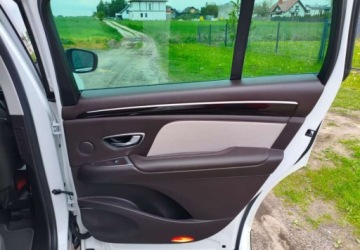 Renault Espace V Van 1.6 Energy dCi 160KM 2019 Renault Espace Renault Espace Energy dCi 160 EDC LIMITED 1.6 Diesel 160KM, zdjęcie 29