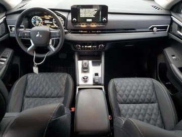 Mitsubishi Outlander III 2024 Mitsubishi Outlander Sel 2024 2.5l 2.5 Benzyna 181KM, zdjęcie 8