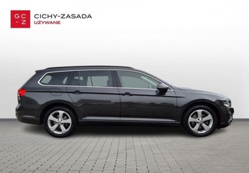 Volkswagen Passat B8 Variant Facelifting 1.5 TSI EVO 150KM 2023 Volkswagen Passat Variant SalonPL Business 1.5TSI 150KM DSG Skora Navi Kam, zdjęcie 5