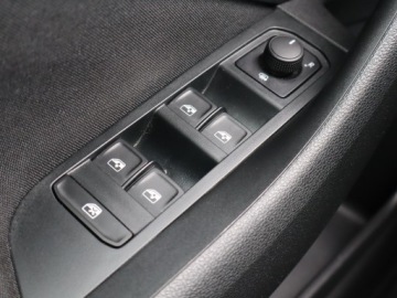 Skoda Kamiq Crossover Facelifting 1.0 TSI 115KM 2025 Skoda Kamiq 1.0 TSI, 1. Właściciel, Serwis ASO, zdjęcie 17