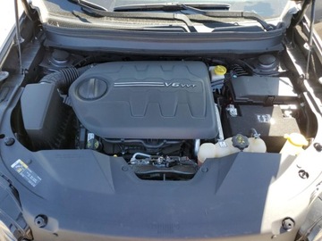 Jeep Cherokee V 2021 Jeep Cherokee Latitude Lux 2021 3.2l 3.2 Benzyna 271KM, zdjęcie 6