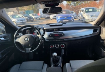 Alfa Romeo Giulietta Nuova II Hatchback 5d 1.4 TB 16v 120KM 2010 Alfa Romeo Giulietta Alfa Romeo Giulietta 1.4 Benzyna 120KM, zdjęcie 22