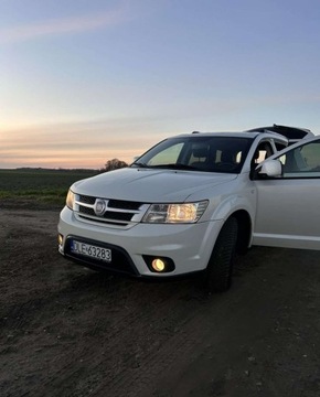 Fiat Freemont 2.0 Multijet II 16v 170KM 2012 Fiat Freemont Fiat Freemont 2.0 Multijet 16V DPF Lounge 2.0 Diesel 170KM, zdjęcie 4