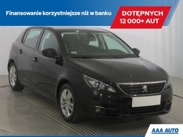 Peugeot 308 II Hatchback 5d 1.2 PureTech 130KM 2017 Peugeot 308 1.2 PureTech, Salon Polska