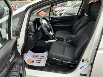 Honda Jazz IV Mikrovan Facelifting 1.3 i-VTEC 102KM 2018 Honda Jazz Ledy/ Biała Perła / Podgrzewane, zdjęcie 28