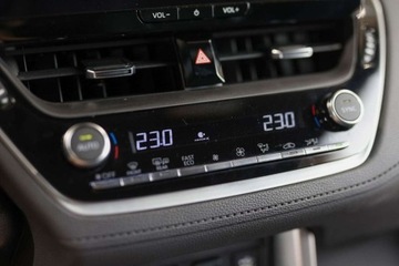 Toyota Corolla Cross 2.0 Hybrid Dynamic Force 197KM 2023 Toyota Corolla Cross Cross 2.0 Hybrid Executive AWD 2.0 Hybryda 197KM, zdjęcie 24