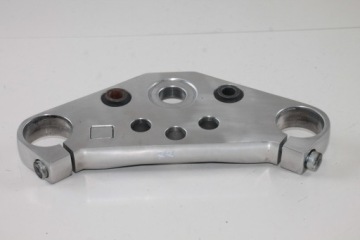 HONDA VF 750C MAGNA RC43 95-03 ВЕРХНЯЯ ПОЛКА