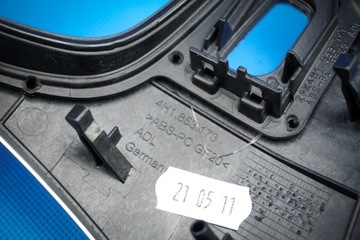 Крышка рамы стойки Audi A8 S8 4H 4H1853173F GN6