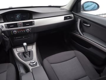 BMW Seria 3 E90-91-92-93 Touring E91 2.0 320i 150KM 2007 BMW 3 320 i, Automat, Navi, Klima, Klimatronic, zdjęcie 7