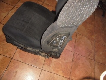 SEDADLO LEVÝ PŘEDNÍ VECTRA B 97'