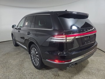 Lincoln Aviator 2024 Lincoln Aviator Reserve 2024 3.0 Benzyna 400KM, zdjęcie 1