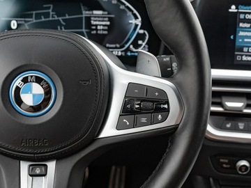BMW Seria 3 G20-G21 2022 BMW 330 ZS215PY#330e xDrive M Sport Podgrz.f K.cof, zdjęcie 16