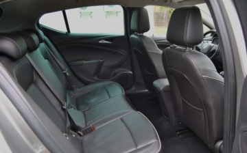 Opel Astra K Hatchback 5d 1.4 Turbo 150KM 2016 Opel Astra GWARANCJA, 1.5 Benzyna 150KM, LED, Skora, Grzane i wentylowane, zdjęcie 7