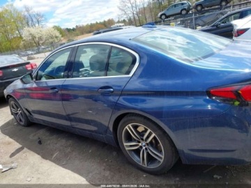 BMW Seria 5 G30-G31 2021 BMW Seria 5 Xdrive 2021 2.0 Benzyna 248KM, zdjęcie 2