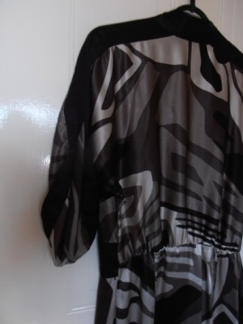 БАННЫЙ ХАЛАТ, ХАЛАТ, 100% ШЕЛК, РАЗМЕР S