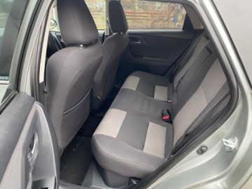 Toyota Auris II Hatchback 5d Facelifting 1.8 Hybrid 136KM 2017 Toyota Auris HYBRYDA AUTOMAT KLIMATYZACJA NAWIGACJA KAMERA TEMPOMAT GRZANE, zdjęcie 5