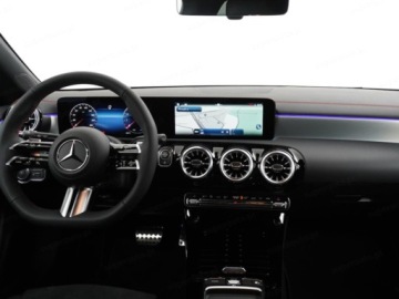 Mercedes CLA C118/X118 Shooting Brake Facelifting 1.3 200 163KM 2025 CLA 200 AMG Line Shooting Brake 1.3 (163KM) 2025, zdjęcie 10