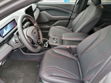 Ford Mustang VI 2022 Mustang Mach-E 351KM AWD Elektryczny, zdjęcie 12