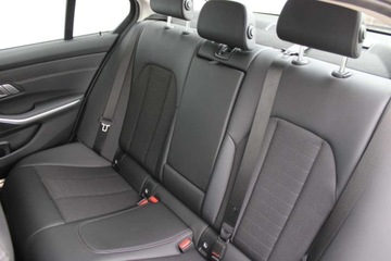 BMW Seria 3 G20-G21 Limuzyna 2.0 318i 156KM 2022 BMW Seria 3 Oferta Dealera BMW M-Cars 2.0 Benzyna 156KM, zdjęcie 24