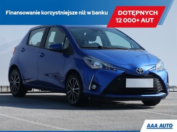 Toyota Yaris III Hatchback 5d Facelifting 2017 1.5 Dual VVT-iE 111KM 2019 Toyota Yaris 1.5 Dual VVT-i, Salon Polska