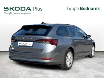 Skoda Octavia IV Kombi 2.0 TDI 150KM 2022 Škoda Octavia Skoda Octavia Bezwypadkowy / Salon, zdjęcie 4