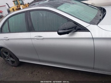 Mercedes Klasa E W213 2020 Mercedes-Benz Klasa E E 350 4matic 2.0 Benzyna 255KM, zdjęcie 8