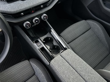 Skoda Superb III Kombi Facelifting 2.0 TDI SCR 150KM 2024 Skoda Superb Combi Podgrz.fotele + kierownica| Kam, zdjęcie 18