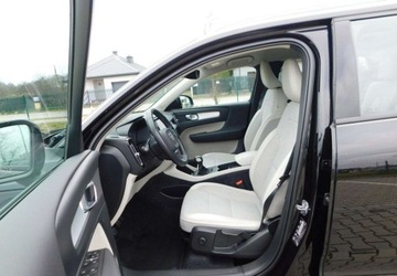 Volvo XC40 Crossover 1.5 T3 163KM 2020 Volvo XC 40 z Gwarancja Bezowa Tpicerka Kamera Model 2021r 1.5 Benzyna, zdjęcie 13