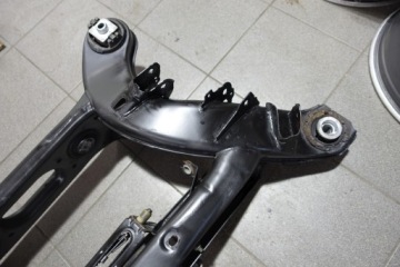 Mercedes w204 w207 w212 салазки с задней подвеской