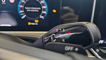 Volkswagen Passat B8 Variant Facelifting 2.0 TDI SCR 150KM 2025 Volkswagen Passat Variant Business Plus 2.0 TDI DSG7Side AssistNawigacjaFo, zdjęcie 16