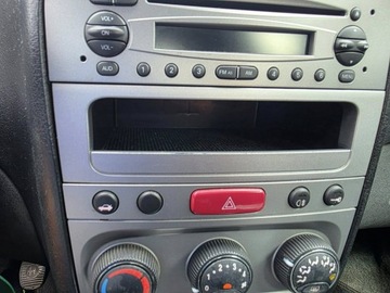 Alfa Romeo 147 Hatchback 1.6 TS 16v 105KM 2008 Alfa Romeo 147 1.6 Benzyna 105 KM, Klimatyzacja,, zdjęcie 12